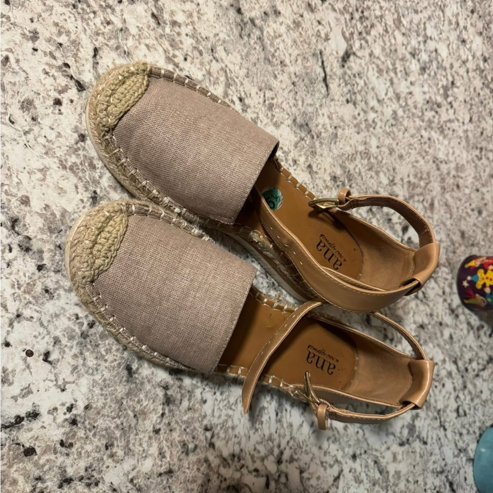 a.n.a Women's Beige Espadrille Flats